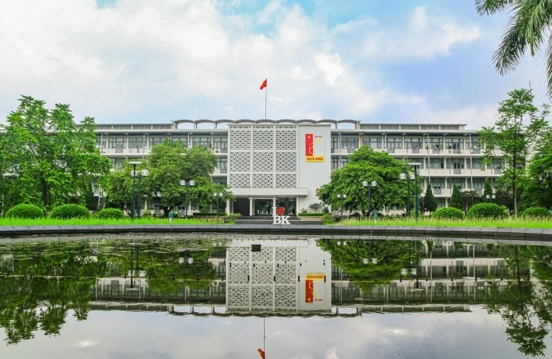 10 trường đại học hàng đầu Việt Nam | ToplistViệt Nam.