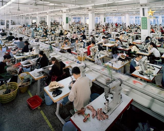 Xưởng sản xuất đồ da Tâm Anh.