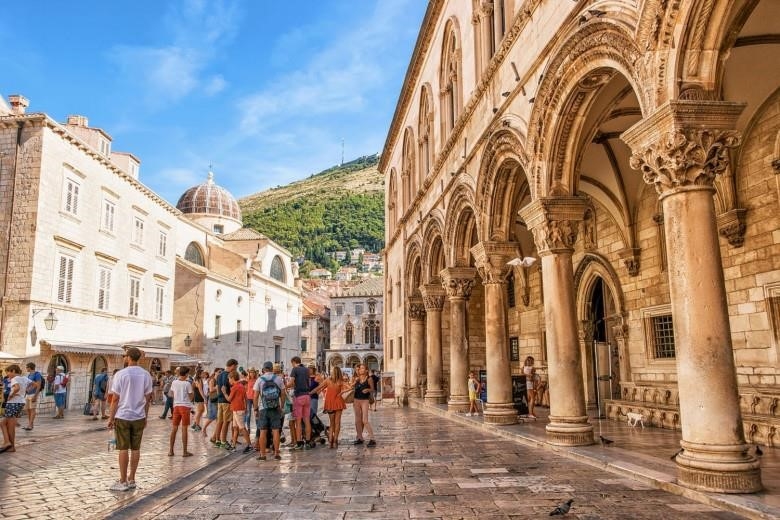 3. Thành phố Dubrovnik của Croatia.