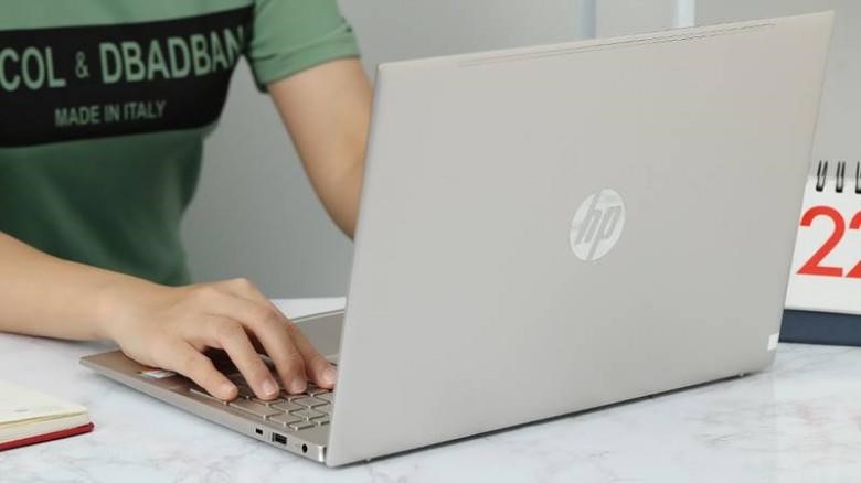 Top 5 laptop cho sinh viên đáng quan tâm tầm giá 16–17 triệu | Toplist Việt Nam.