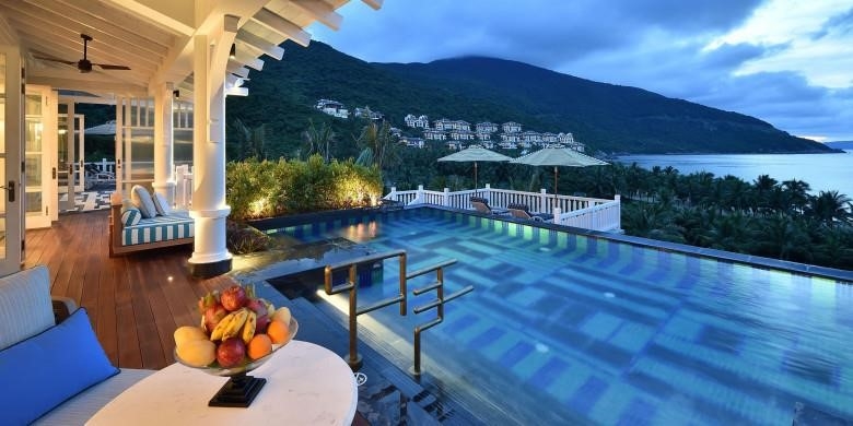 4. InterContinental Danang Sun Peninsula Resort của Đà Nẵng là khách sạn 5 sao.
