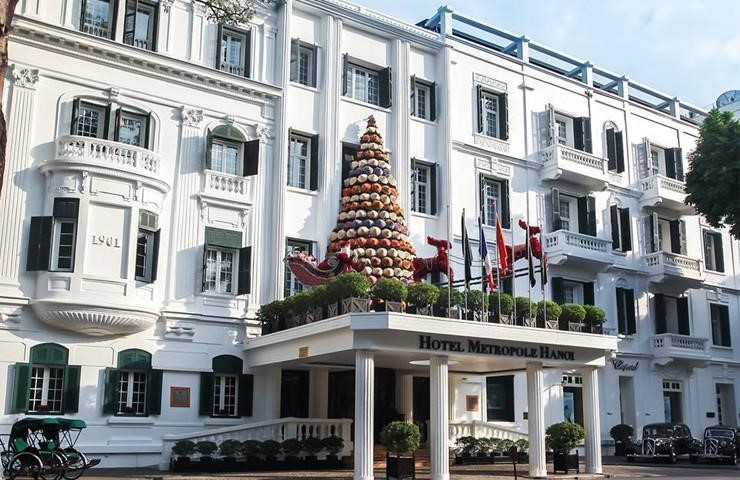 1. Khách sạn nổi tiếng ở Hà Nội: Sofitel Metropole.